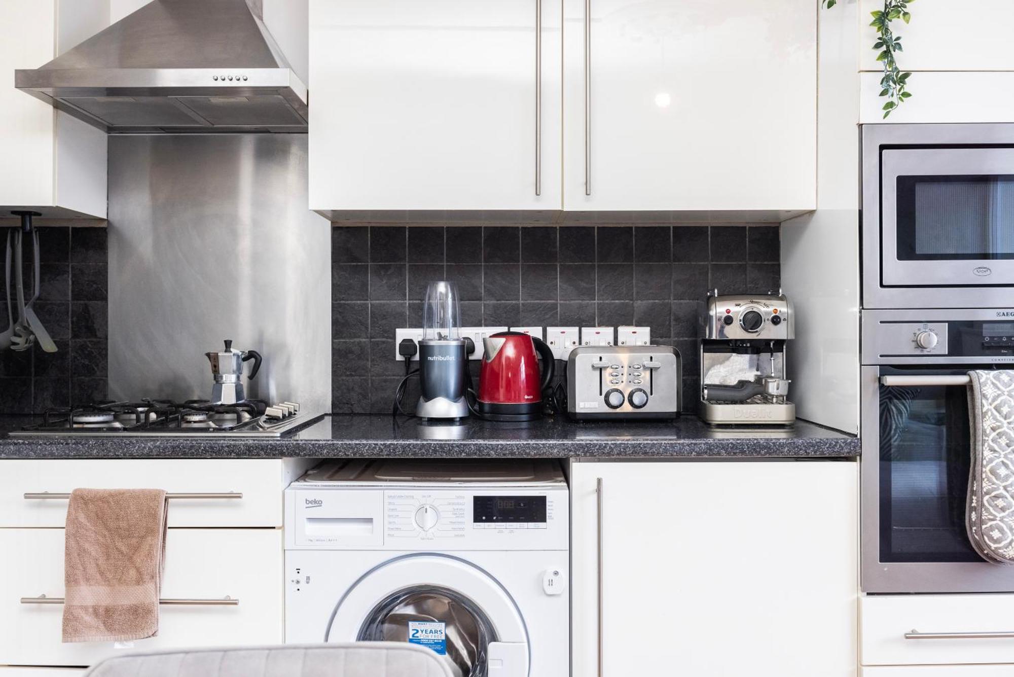 Trendy 4 Bed Apartment Near Vibrant Shoreditch W Balcony And Walking Distance To Tube London Exterior photo